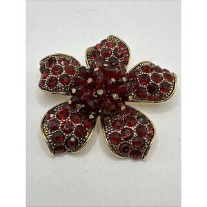 LC Liz Claiborne Flower Garnet Red Crystal Rhinestones Brooch Gold Tone Metal
